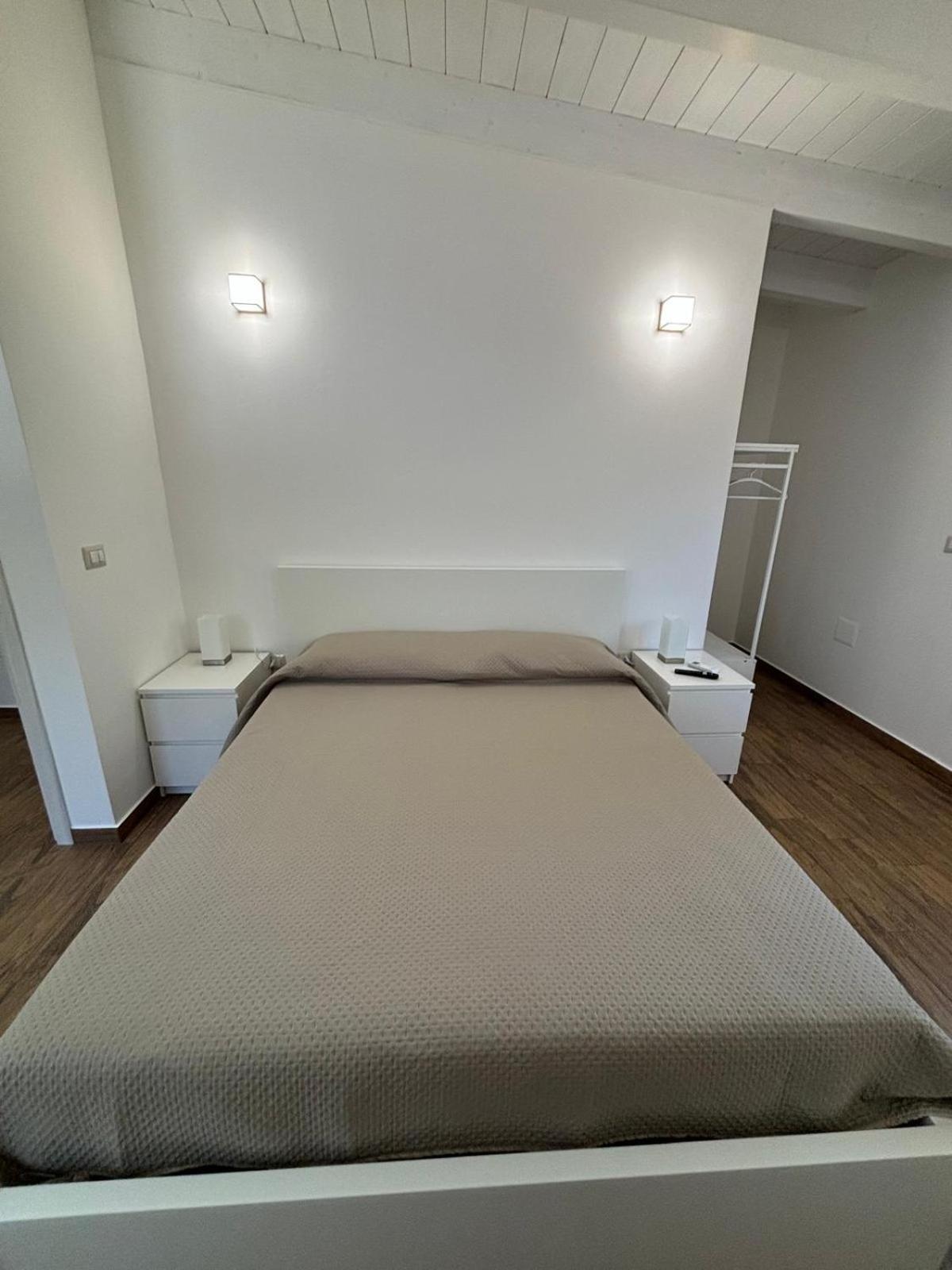 Tenuta Pizzi San Pietro Vernotico Zewnętrze zdjęcie